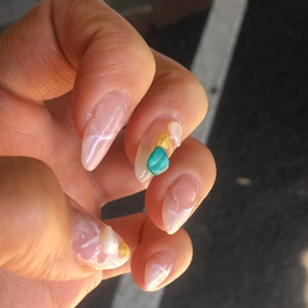 ニュアンスネイルの画像