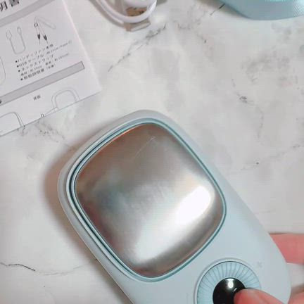楽天【てのひらサイズ♡冷却プレートつきハンディファン】インクのチップスの記事動画