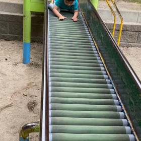 変な滑り方の画像