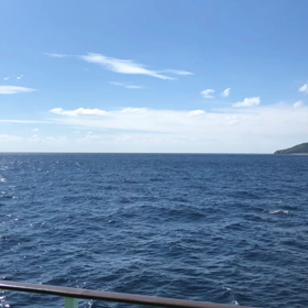 青い海の画像