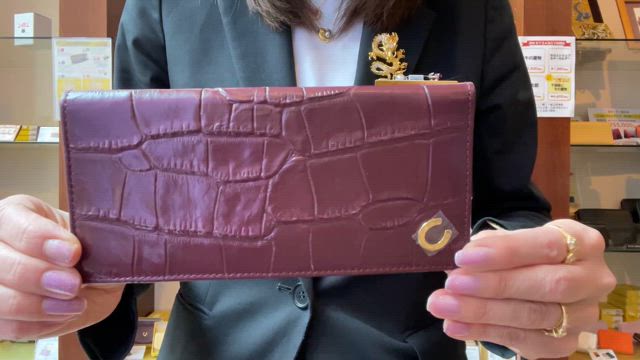 明日の【朝採れ誕生日財布】は？の記事動画