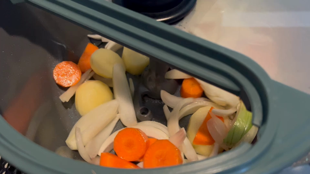 【ランプクックプラス】自動で炒めたりしてくれる画期的な鍋！！の記事動画