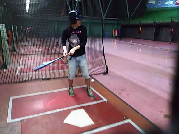 バッティングセンターの記事動画