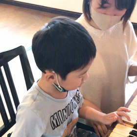 男の子キッズピアノレッスン(動画)！の画像
