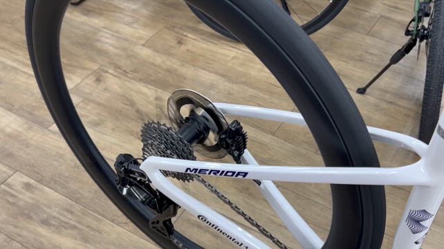 MERIDAの新しいチームカラーがやってきた！！！「SCULTURA TEAM 2024年モデルの記事動画