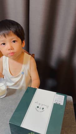 お祝いケーキで団らん動画の記事動画