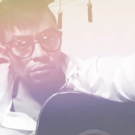 say somethingの画像