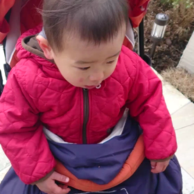 あくび エレキテル連合を見ると泣く息子の画像