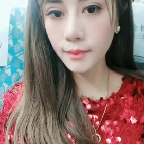 奈々ちゃんと中国電車の画像