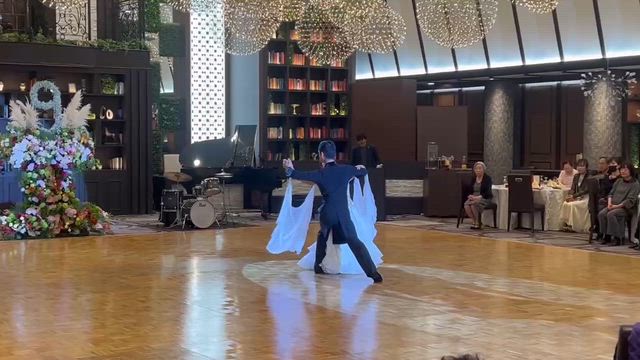 Dancer's Lake Stella　9周年記念パーティー　パート1の記事動画