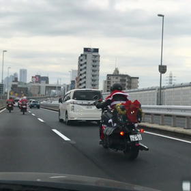 サンタクロース(首都高速)の画像