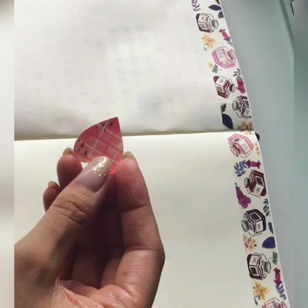 イライラが解消♡【フレークシールの剥がし方】の記事動画