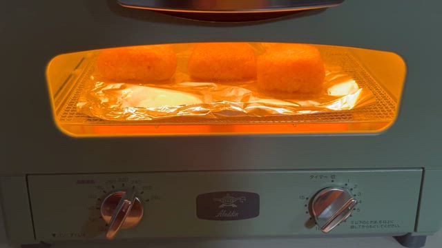 息子のおやつに焼きおにぎりの記事動画