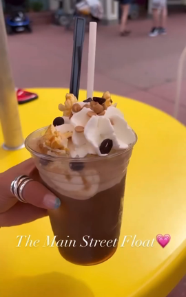 DLR→WDWハシゴ旅【番外編】コーヒー事情〜スタバとコールドブリュー飲み比べの記事動画