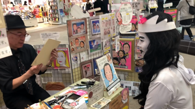 スタバママ初の街中似顔絵体験の記事動画