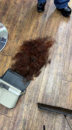 暖冬に合うヘアスタイルの記事動画