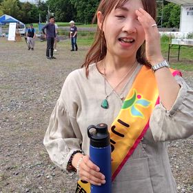 「美根ゆり香」さん、ライブ後のコメント動画の画像