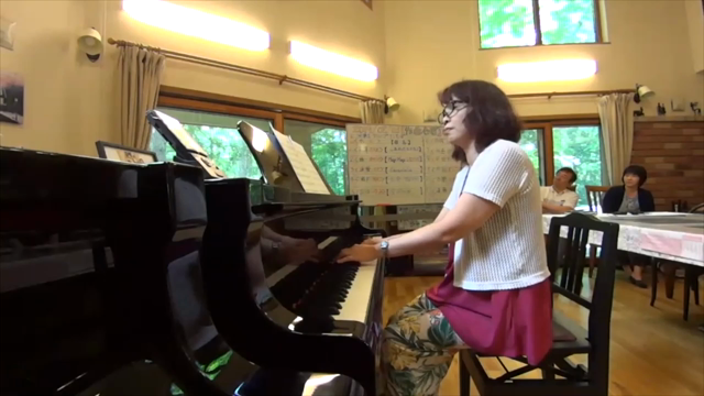 軽井沢作曲合宿の記事動画