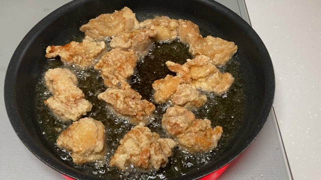 昨日の我が家の晩御飯(キャロットラペは絶対これ使って！)の記事動画