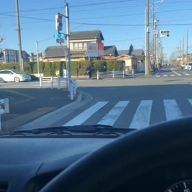 交差点での注意するところ。（ペーパードライバーその2）の画像