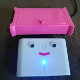 スマホ充電器の充電の画像
