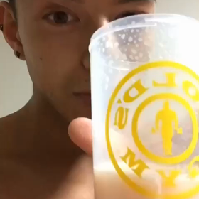 プロテインを飲んだら身体が、、、の画像