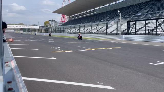鈴鹿走行会の記事動画