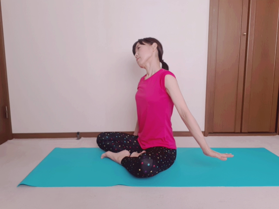 【手指の不調】神経をストレッチするところから始めようの記事動画