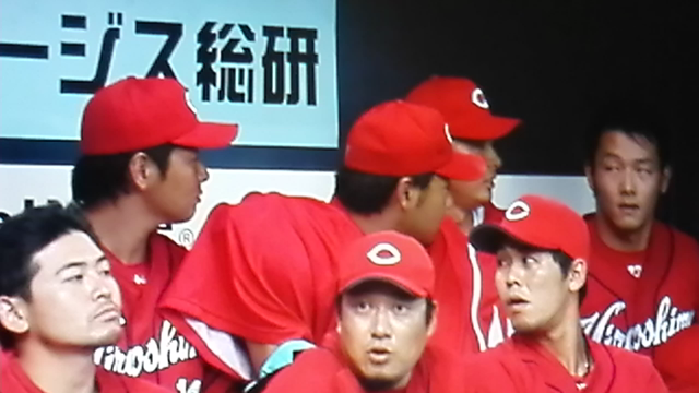 自然と涙が。の記事動画