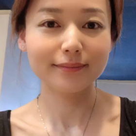 メイク動画の画像