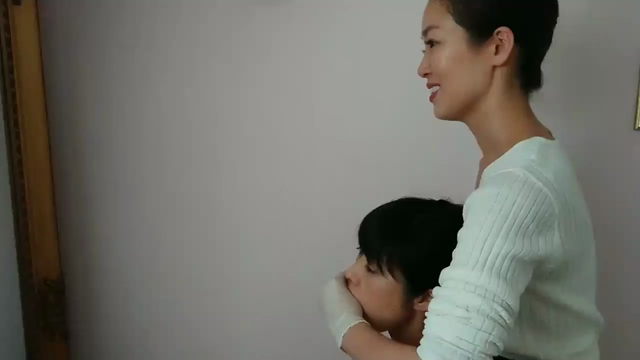 女優さんもやっている、口内リンパケア動画！！の記事動画