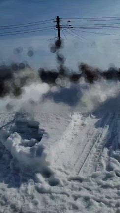 雪山で作ったソリゲレンデが最高すぎた！の記事動画
