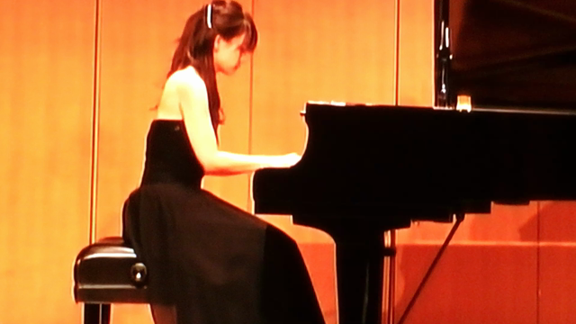 演奏〜スペインの作曲家の記事動画