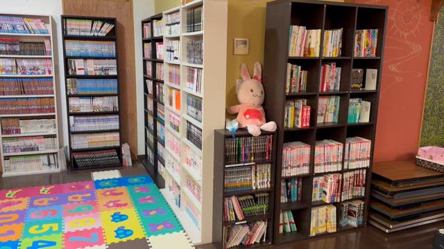 新しい場所に大興奮のこどもたちの記事動画