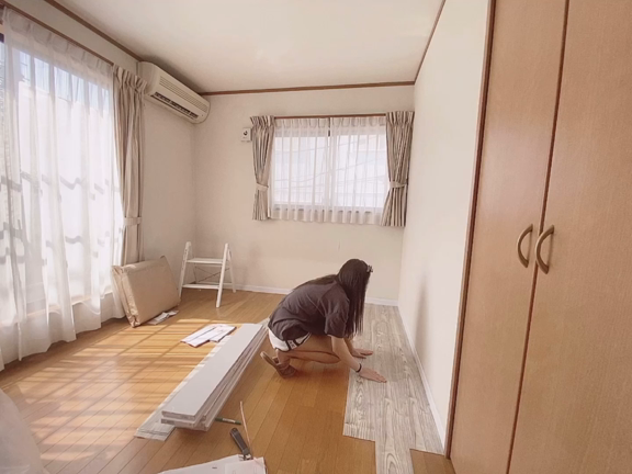 床張り替え系女子笑の記事動画