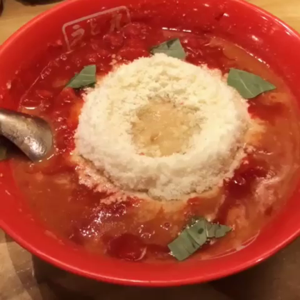 九十九ラーメン（恵比寿 / トマトチーズラーメン）の記事動画