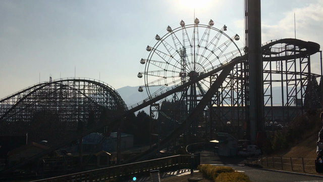 乗り物もゲーム感覚のアトラクションも満載な遊園地『城島高原パーク』の記事動画