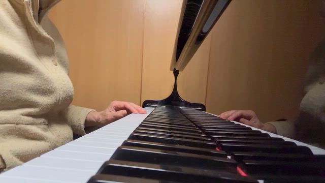 練習　モーツァルトのファンタジーの記事動画