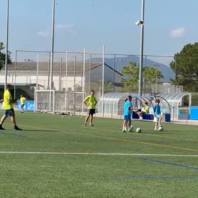 スペインvsポルトガル戦ヤマルまだ18歳、献身的なサッカーをするの画像