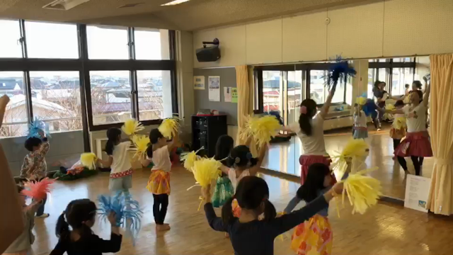 大盛況♪親子フラ&amp;タヒチアンダンス体験会のご報告の記事動画