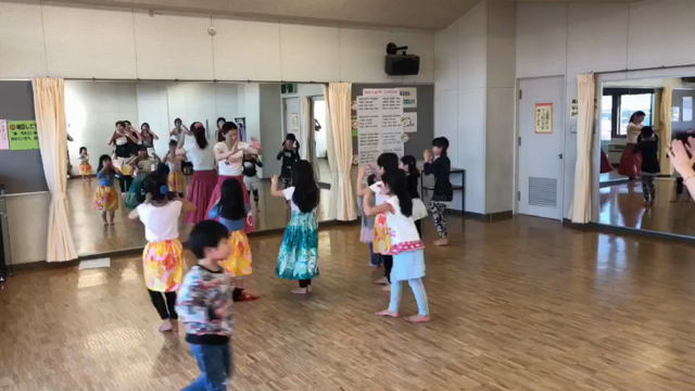 大盛況♪親子フラ&amp;タヒチアンダンス体験会のご報告の記事動画