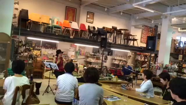 昨日のLIVEレポート！の記事動画