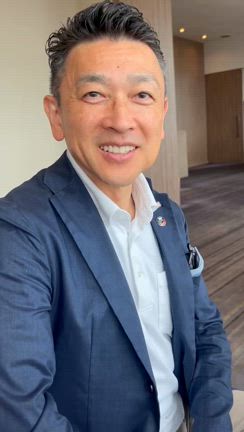 地味に積んでくDGPと派手に飛んでく足立氏の記事動画