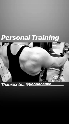 Personal Training & Posing Lessonの記事動画