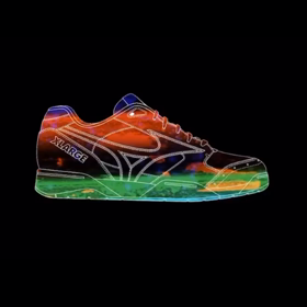 XLARGE × MIZUNO ストリートブランドとコラボ。の画像