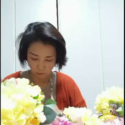 年度替わりに必ず売れるモノの記事動画