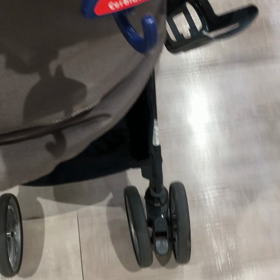 ベビーカー、轢かれるの画像