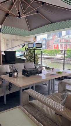中之島ラブセントラル（淀屋橋）初夏に気持ちいいロケーション抜群なリバークルーズとBBQの記事動画