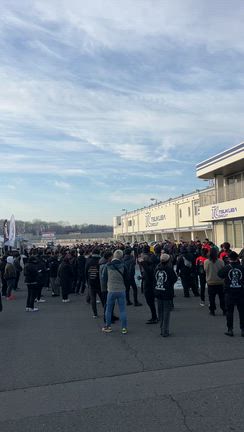 UNPARALLELLED走行会の記事動画