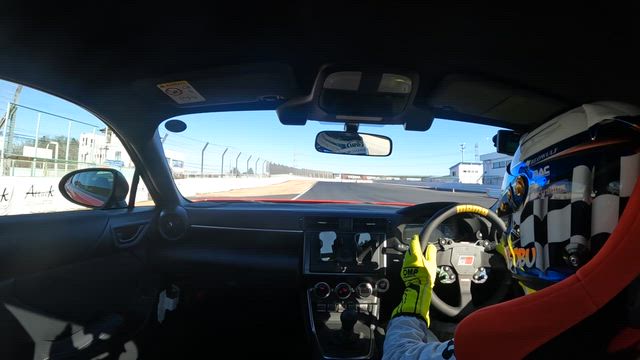 筑波スーパーバトル GR86編の記事動画